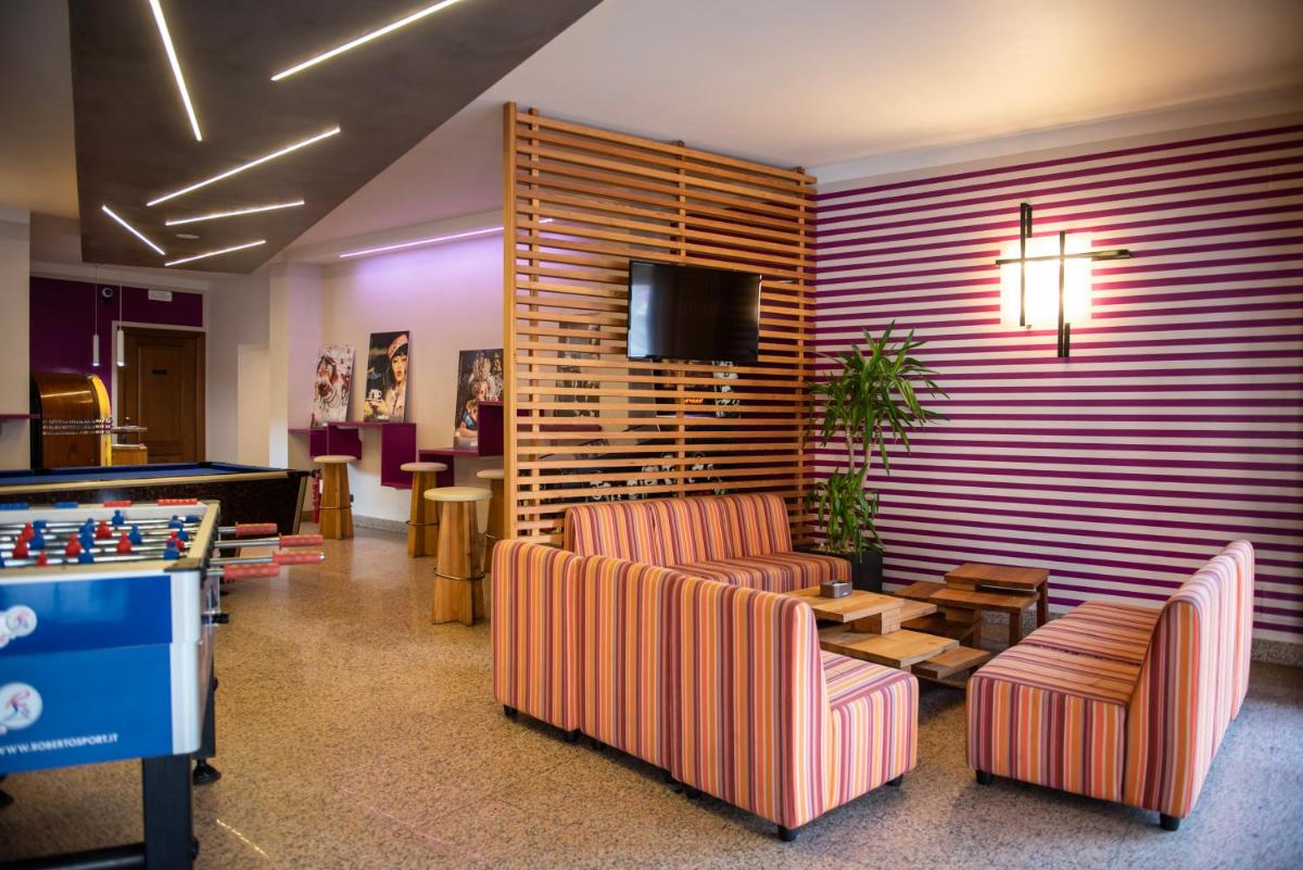 HOTEL - BAR DA NATALE - Housity