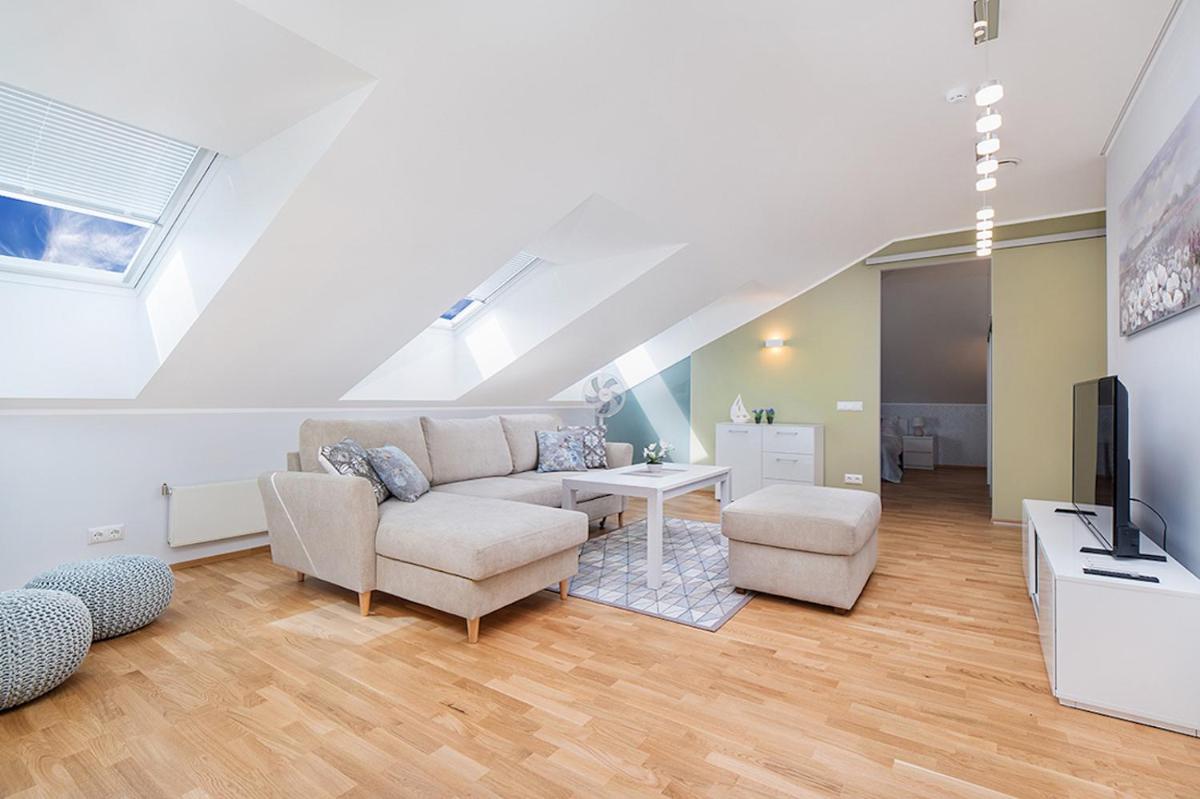 Rooftop Apartments - Housity