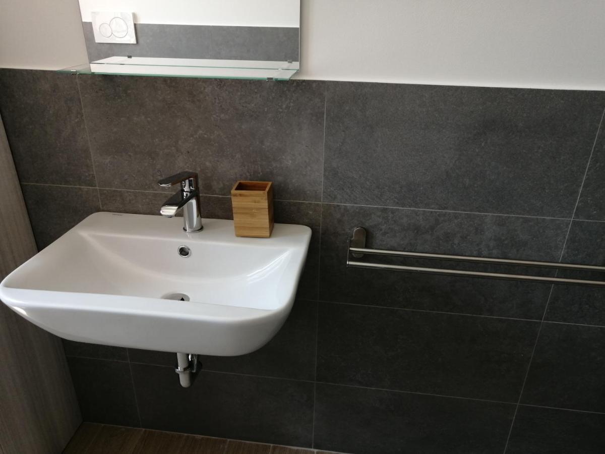 Appartamento fronte mare - Housity