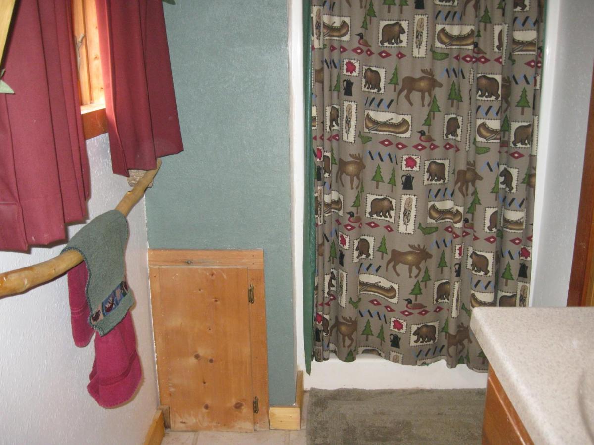 Buffalo Creek Bed and Breakfast - Housity