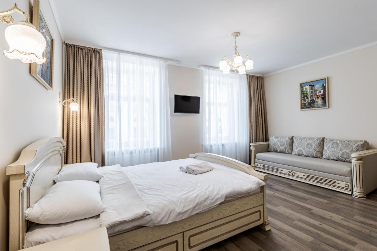 Opera House Apartment 3 - Housity