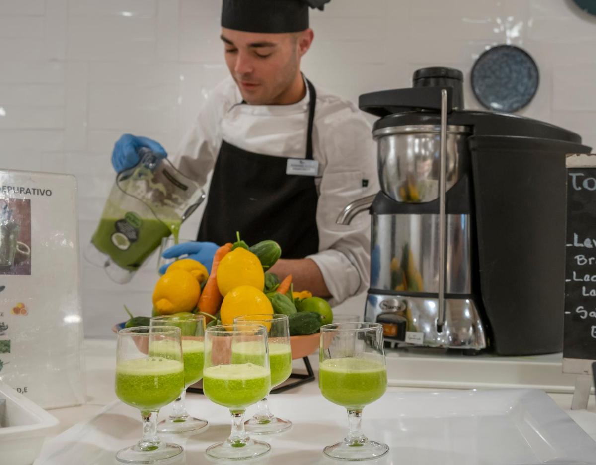 Bebidas en Rosamar Es Blau 4*s - Adults Only