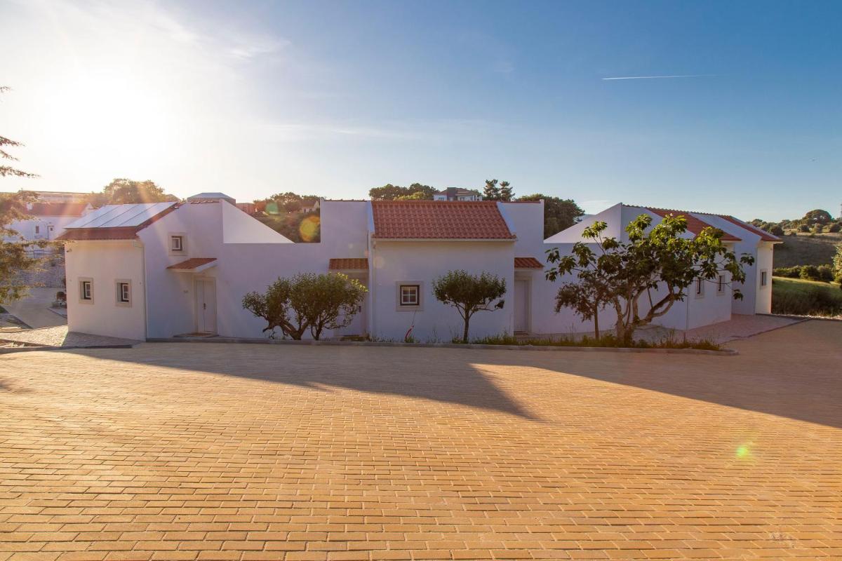 O edifício onde o hotel está situado