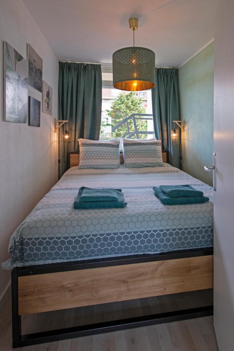 Amsterdam Beach Apartment 65 - Housity