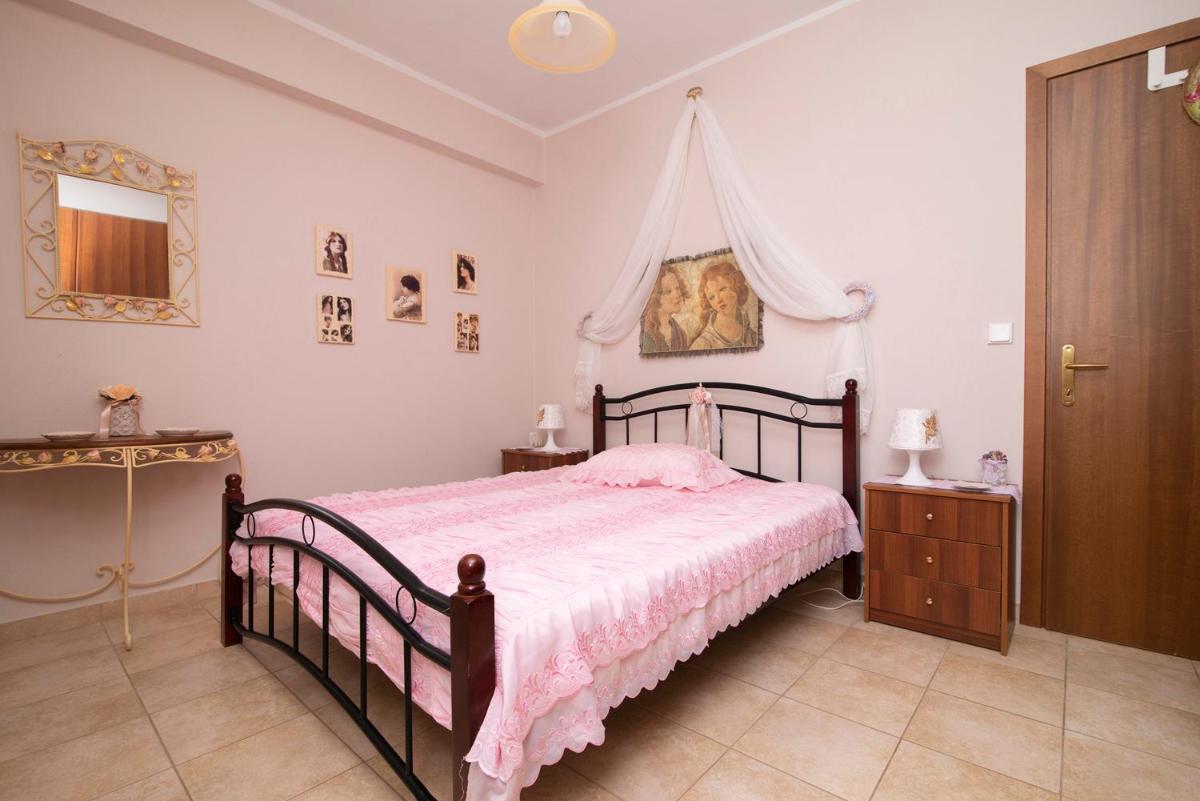 Aris Apartment - Housity