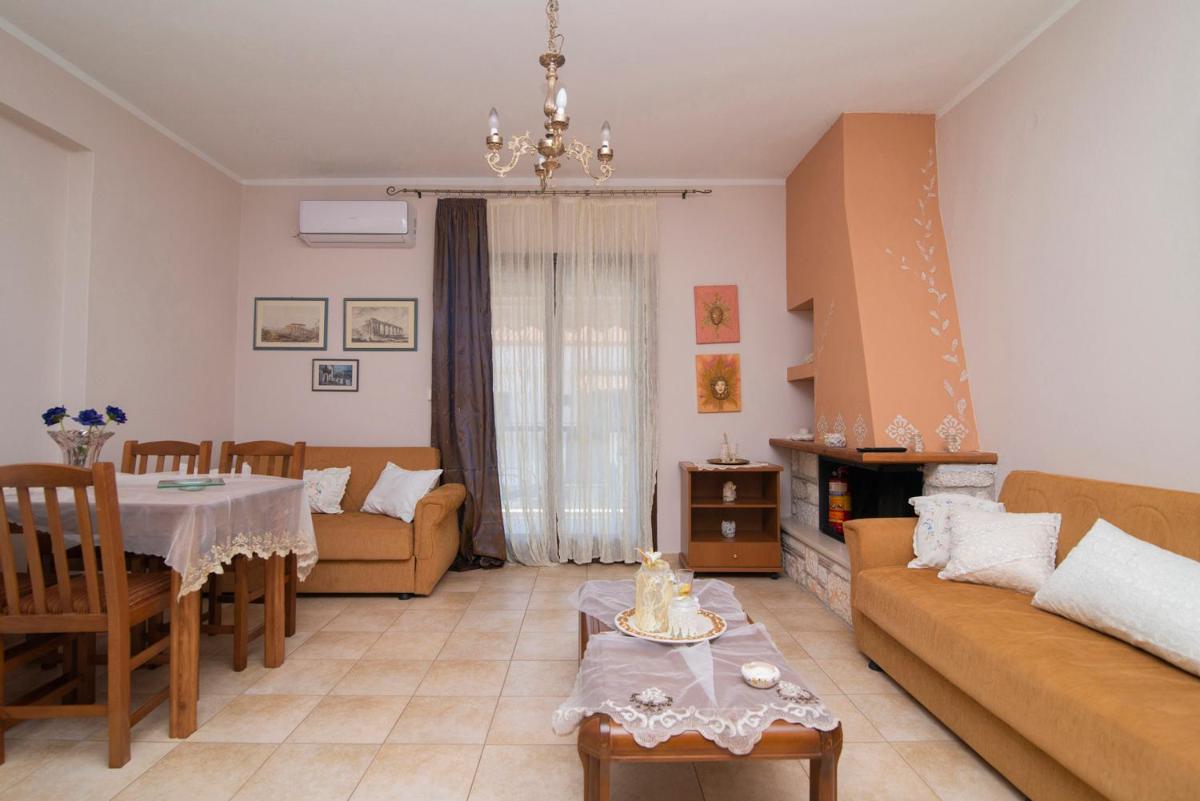 Aris Apartment - Housity