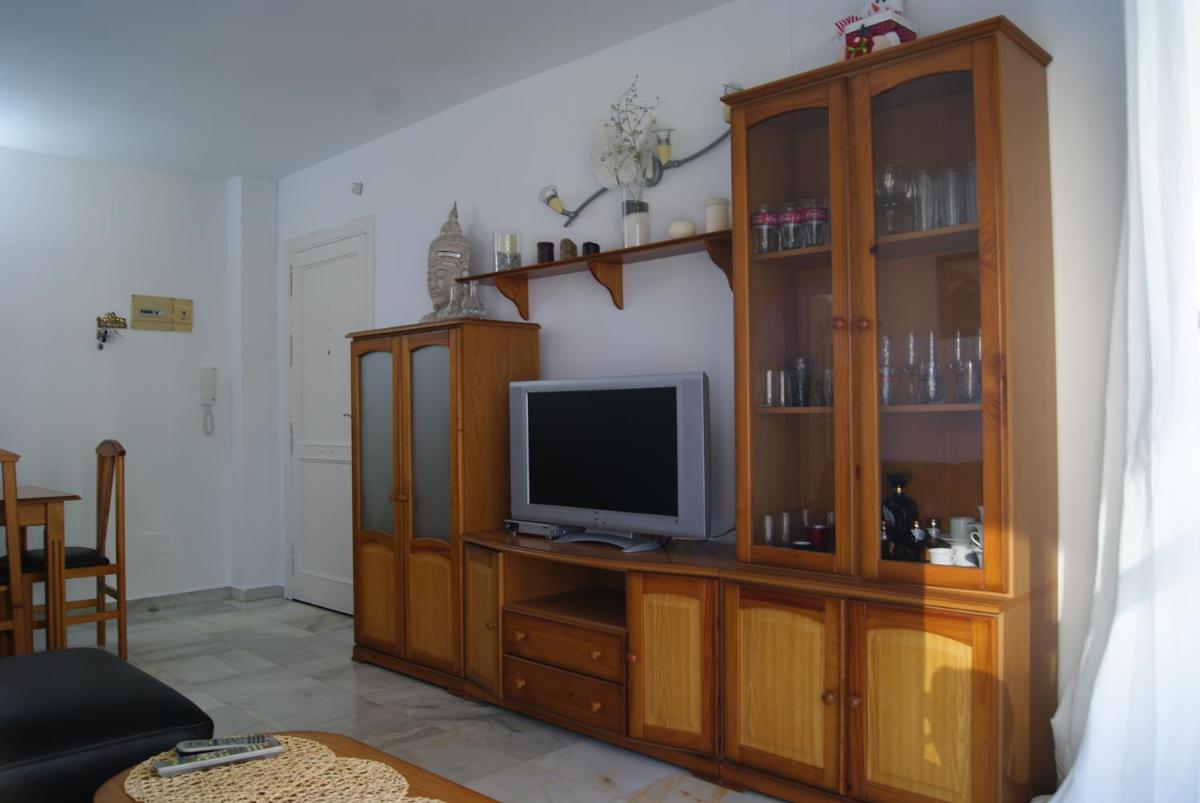 Suitetrails - ApartVacaciones - Apartamento Benalmadena Beach - Costa del Sol