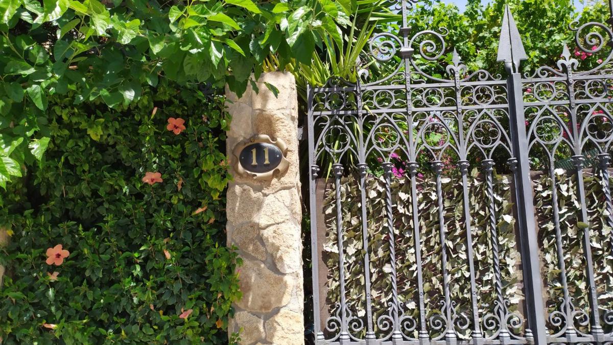 Alojamientos La Casa de Piedra - Housity