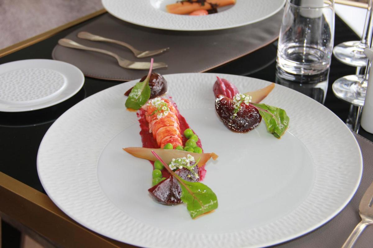 Nourriture dans l'hôtel ou à proximité