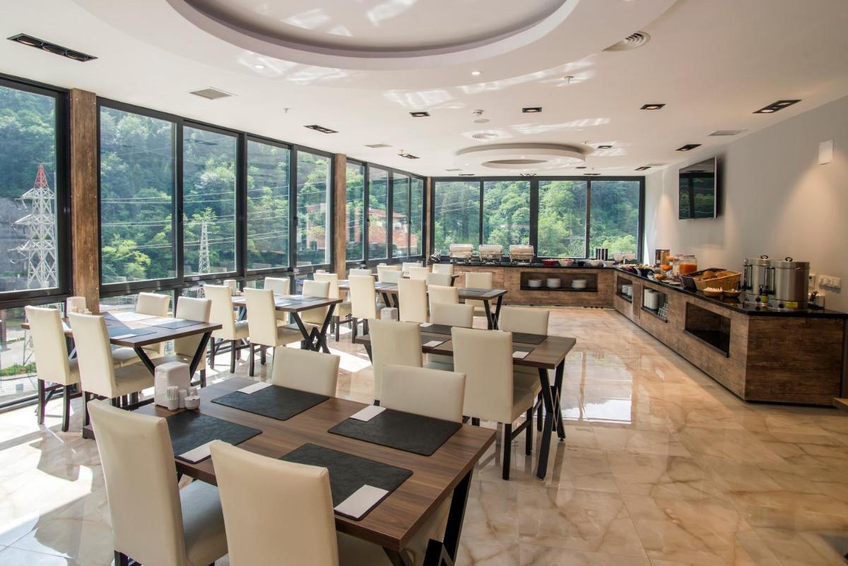 ÇAYKARA PARK HOTEL - Housity