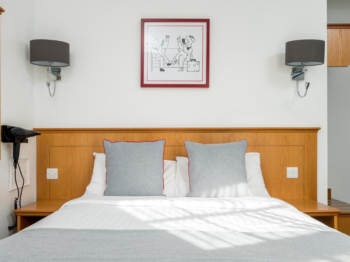 OYO Townhouse New England, London Victoria - Housity