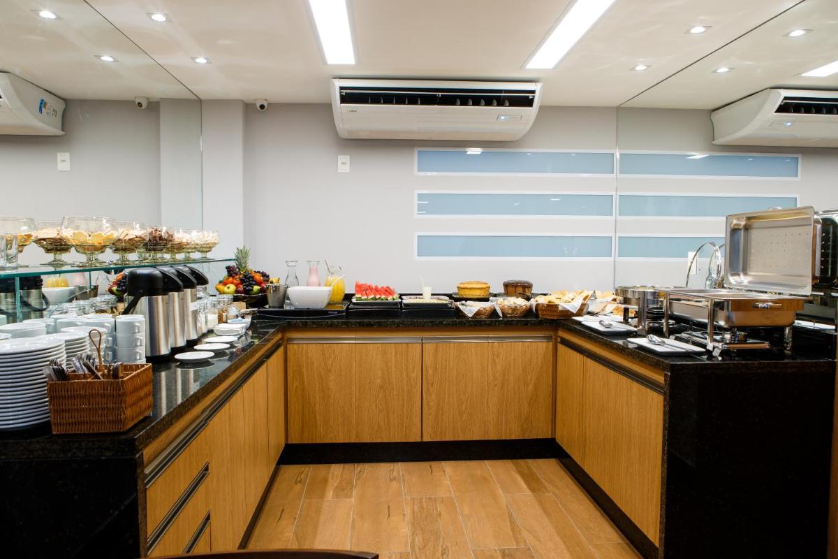 Dr. Marinho Apart Hotel - Housity