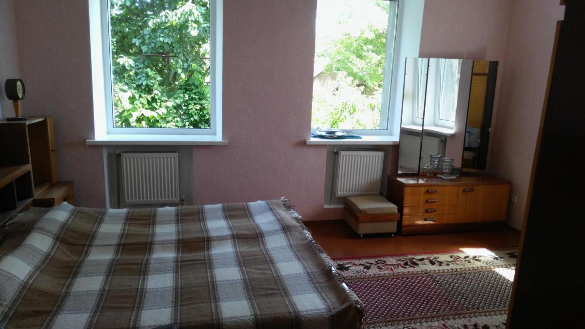 separate [ROOM] homestay in a [private house], facilities SHARED with owner - Housity