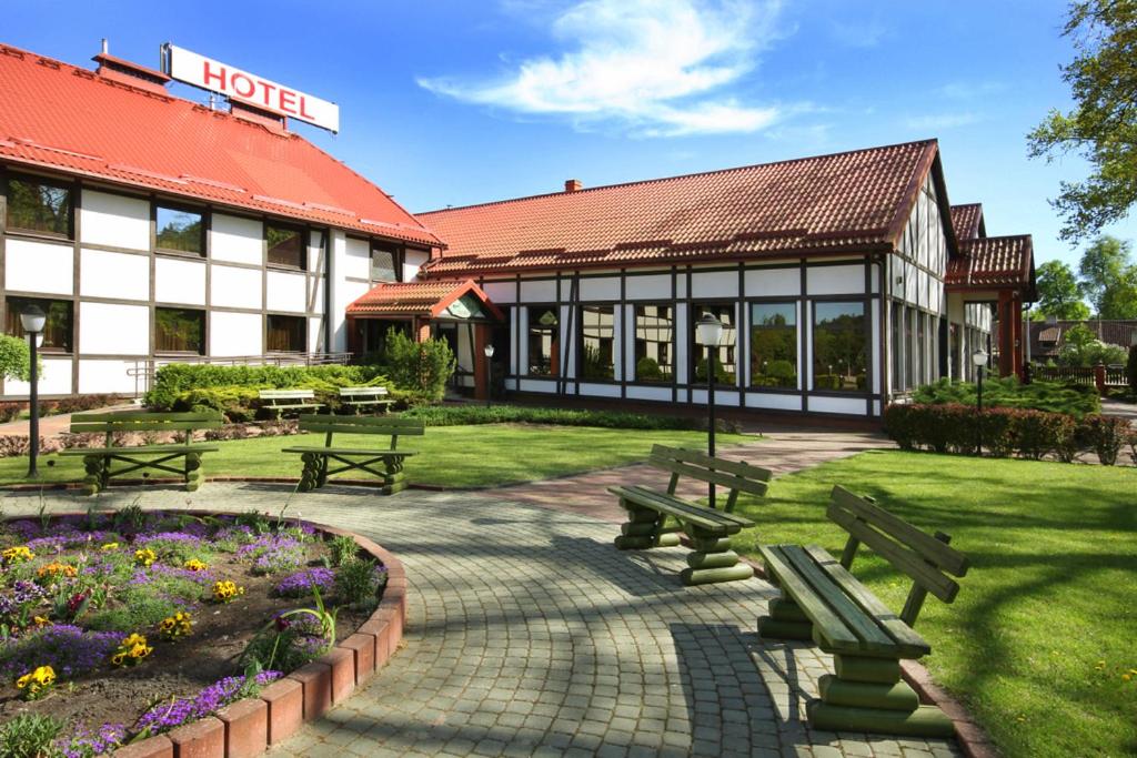 Hotel Taurus - Housity