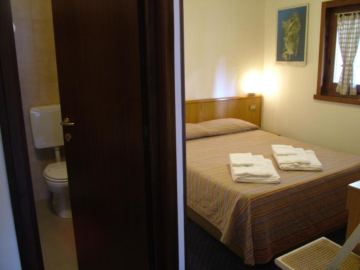 Hotel Marguareis - Housity