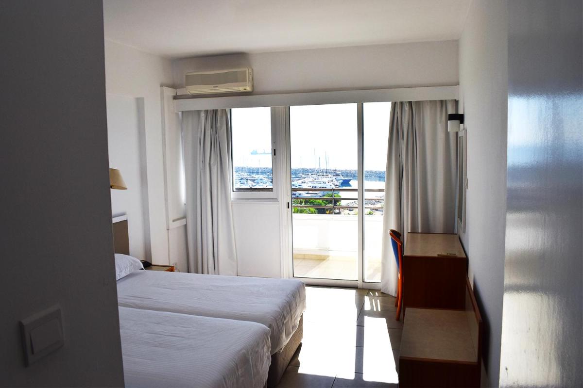 Sun Hall Beach Hotel Apartments - Housity