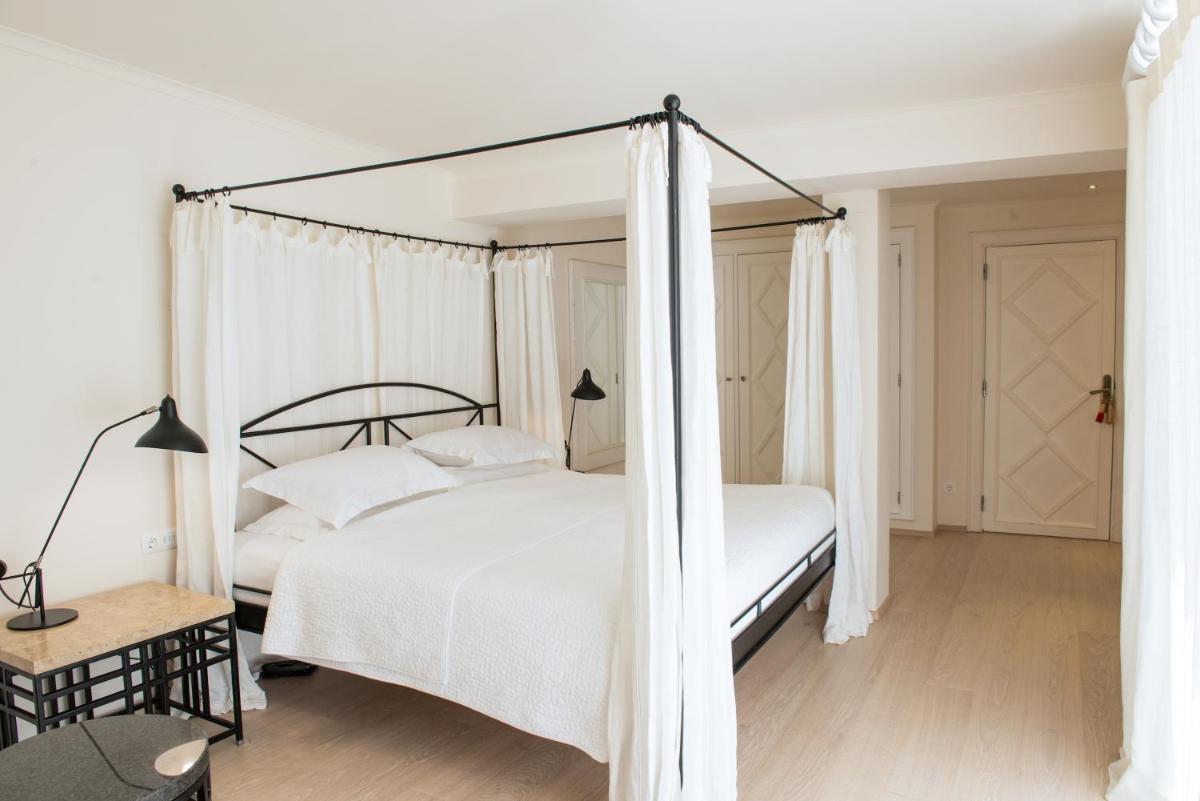 Uma cama ou camas num quarto em Vila Joya