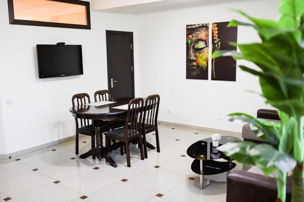 Center of Chisinau I Close to Stefan Cel Mare Street I Lev Tolstoi - Housity