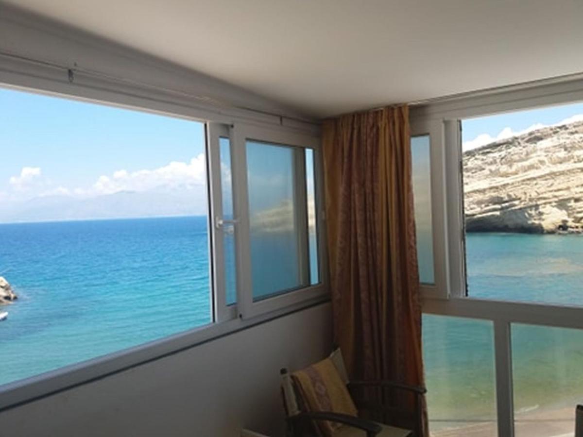 Beach View Matala - Housity