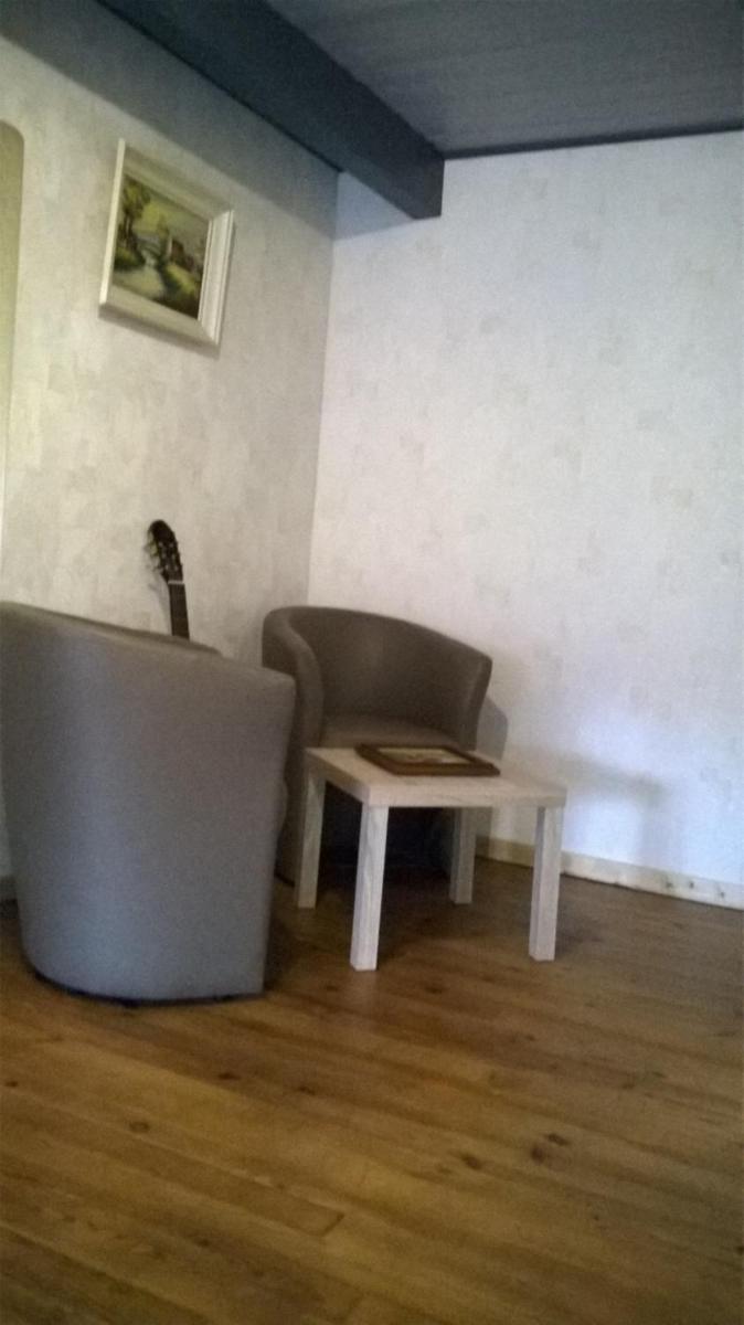 Chez Suzette & John - Housity