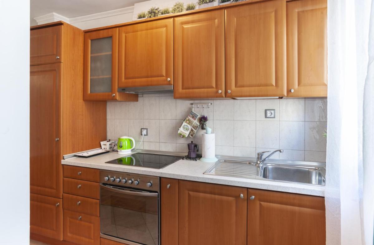 Sea Apartment Colours - Housity