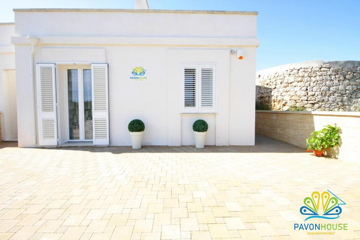 Pavon House Blue - Villetta nuova costruzione 80 mt dal mare, 3 km da spiagge Torre San Giovanni - Housity