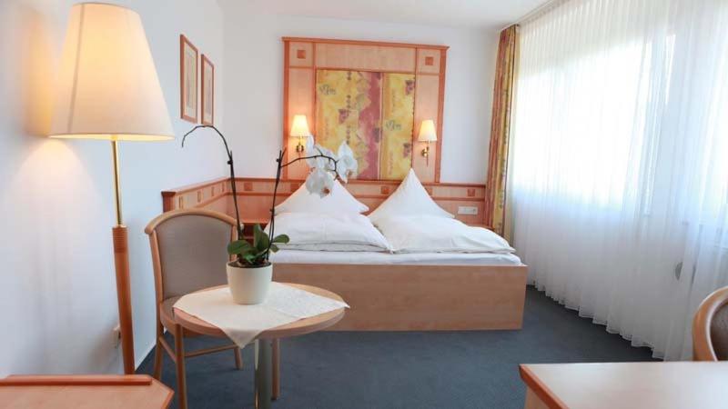 Hotel Wetterau - Self-Check-In - Housity