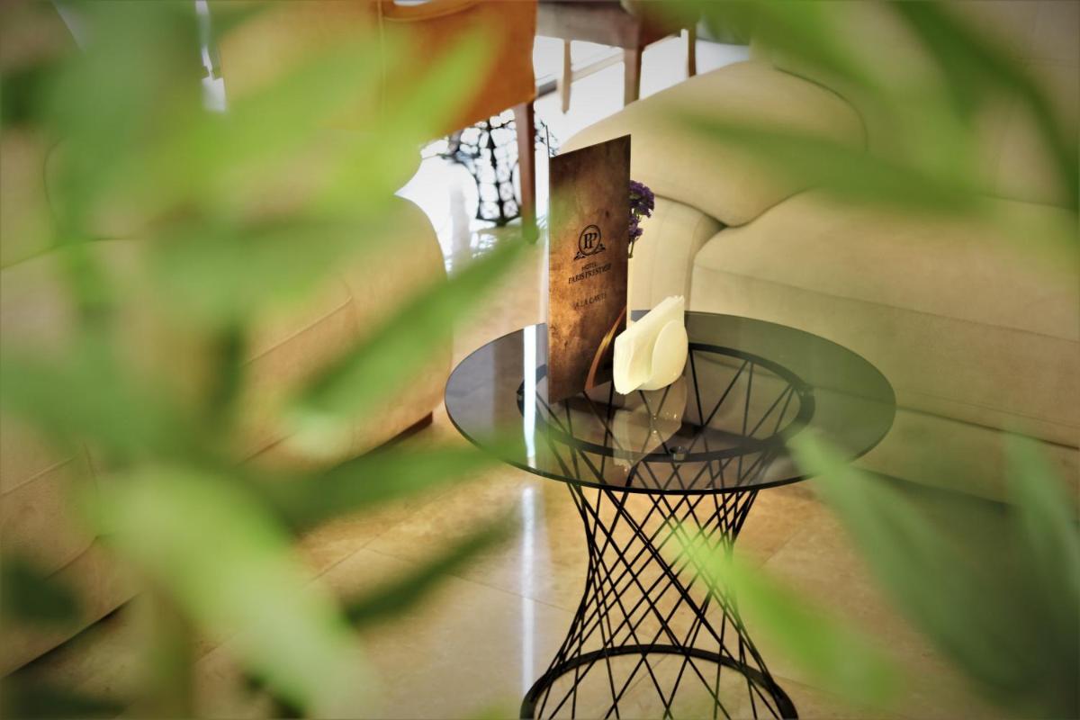 Hotel Paris Prestige - Housity