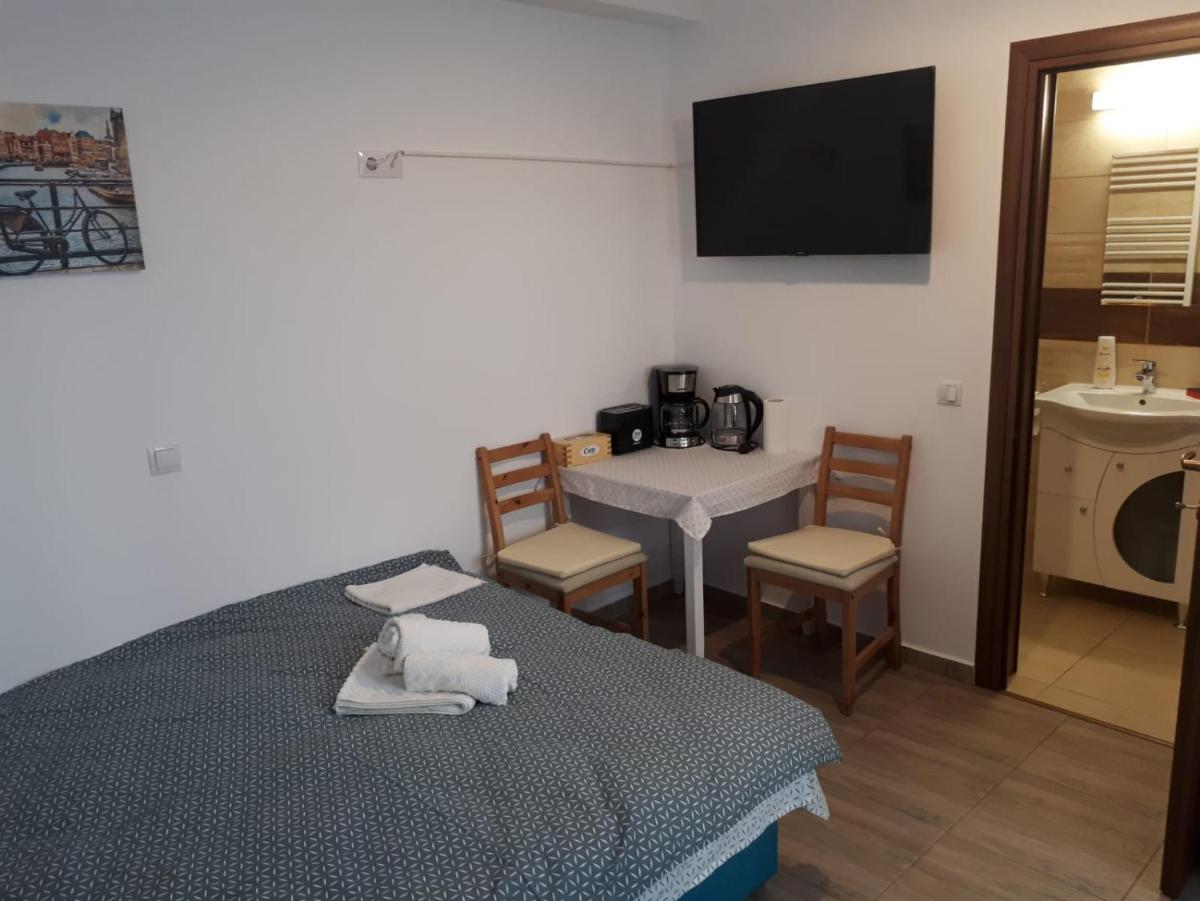 Hunyadi Budget Ciresica - Housity