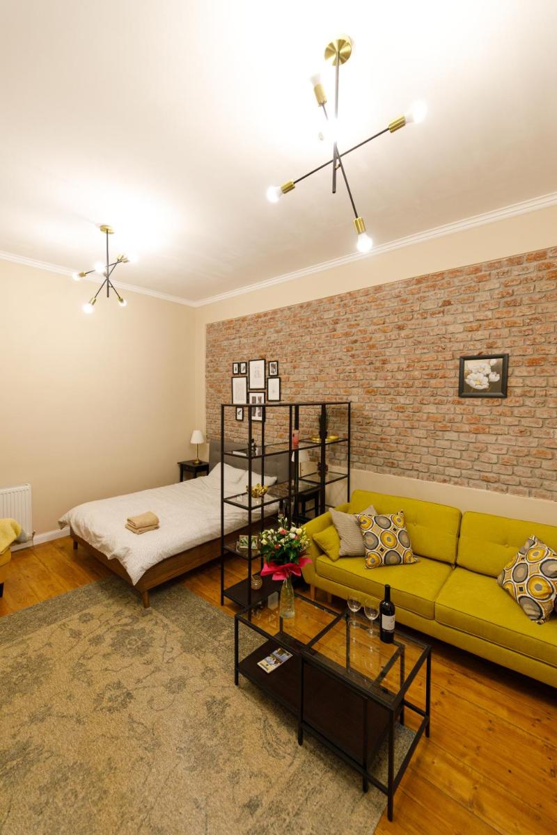 Stylish Flat in the Heart of Historical Center - Housity