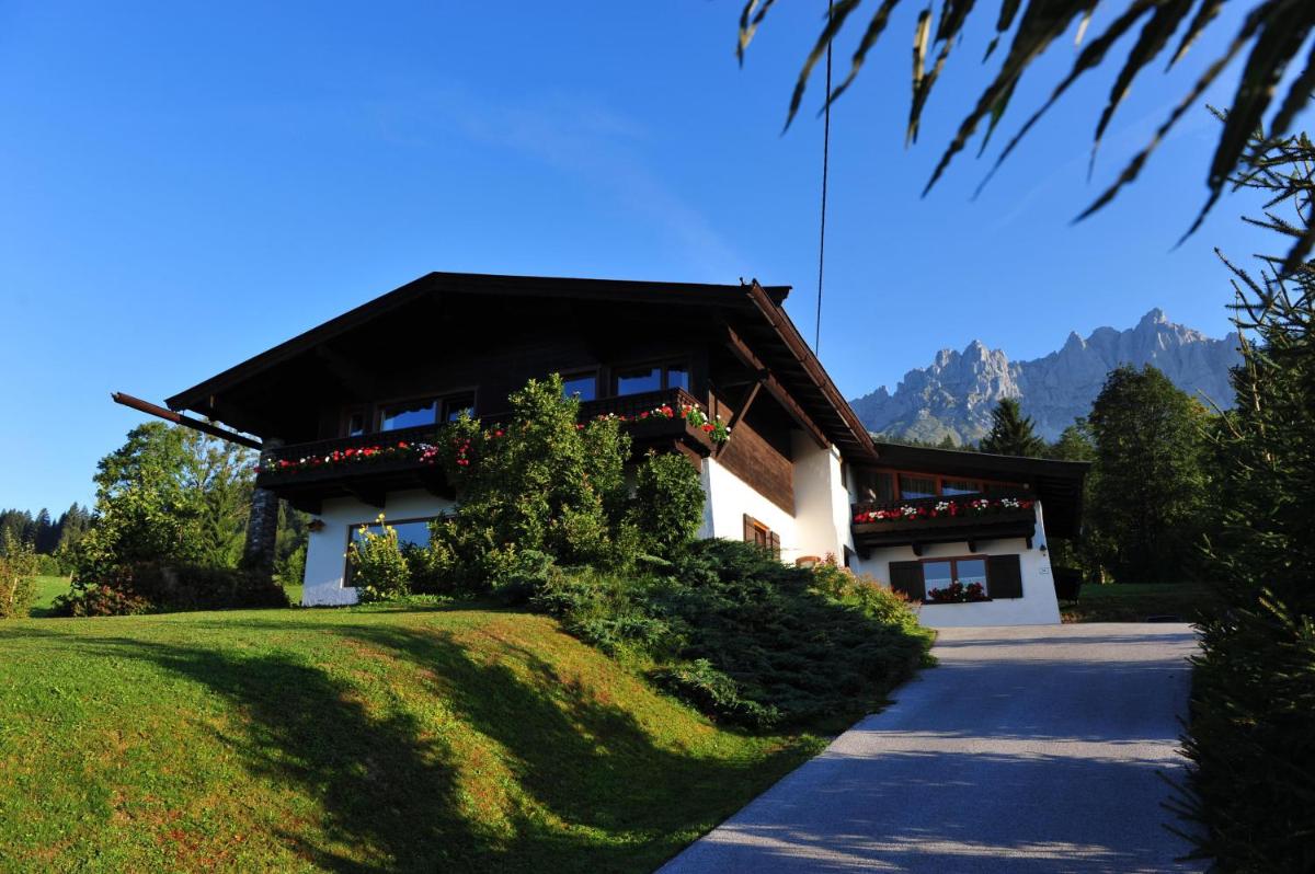 Haus Pöll - Housity
