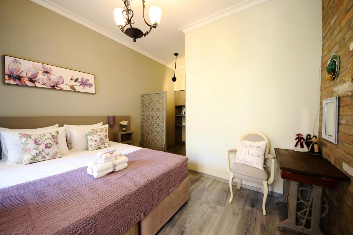 Sofia Apartment in old Tbilisi - Housity
