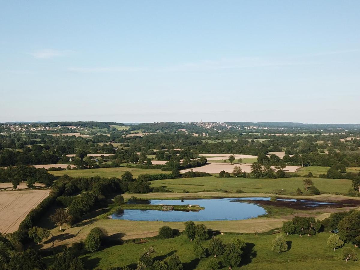 Chambres d'hôtes La Difference-Le Pressoir - Housity