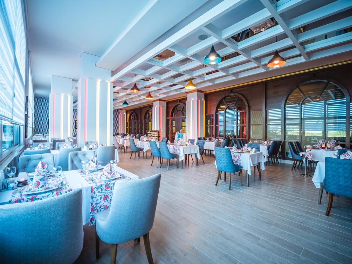 The Lumos Deluxe Resort Hotel & Spa - Housity