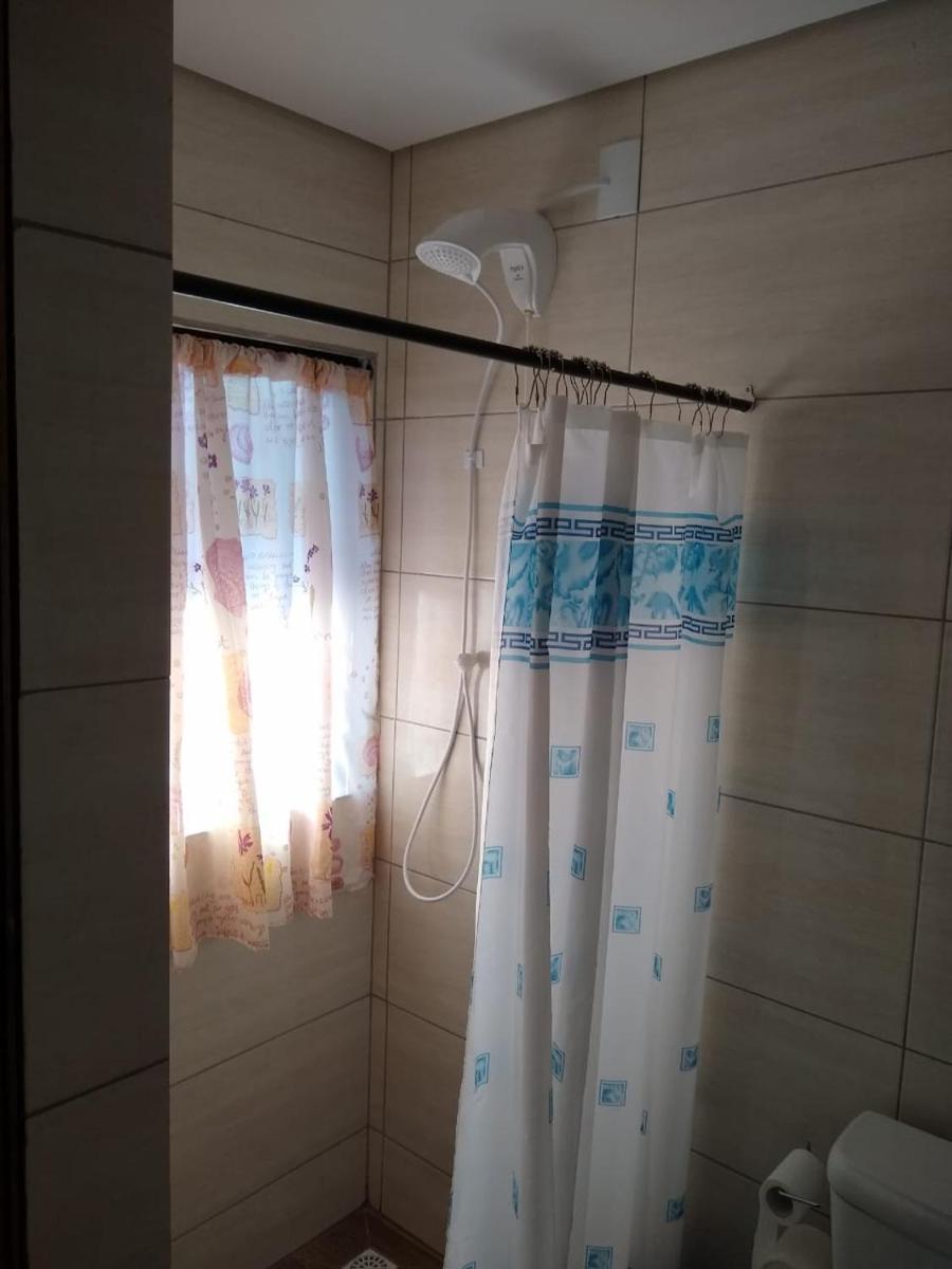 Hostel Dina & Suítes - Housity