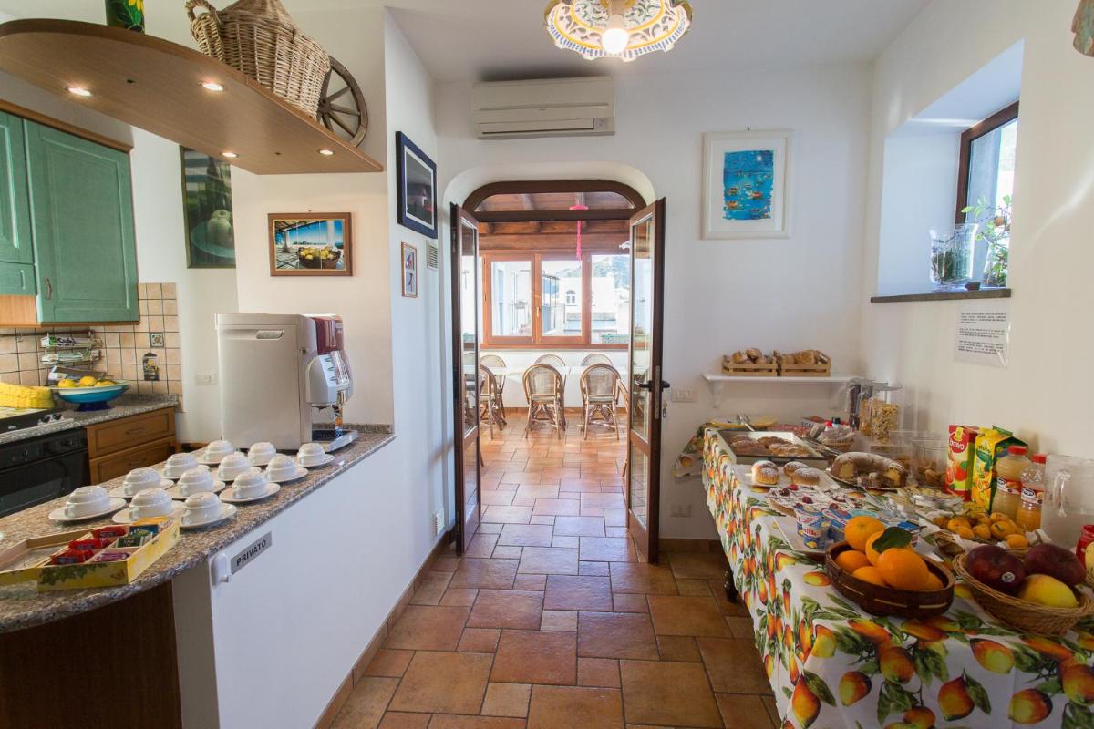 Diana Brown B&B Affittacamere - Hizvo
