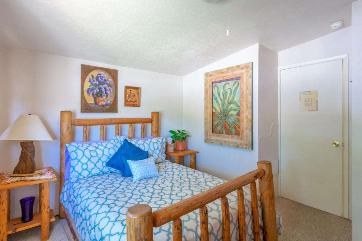 Bright & Sunny Home Near Zion - Housity