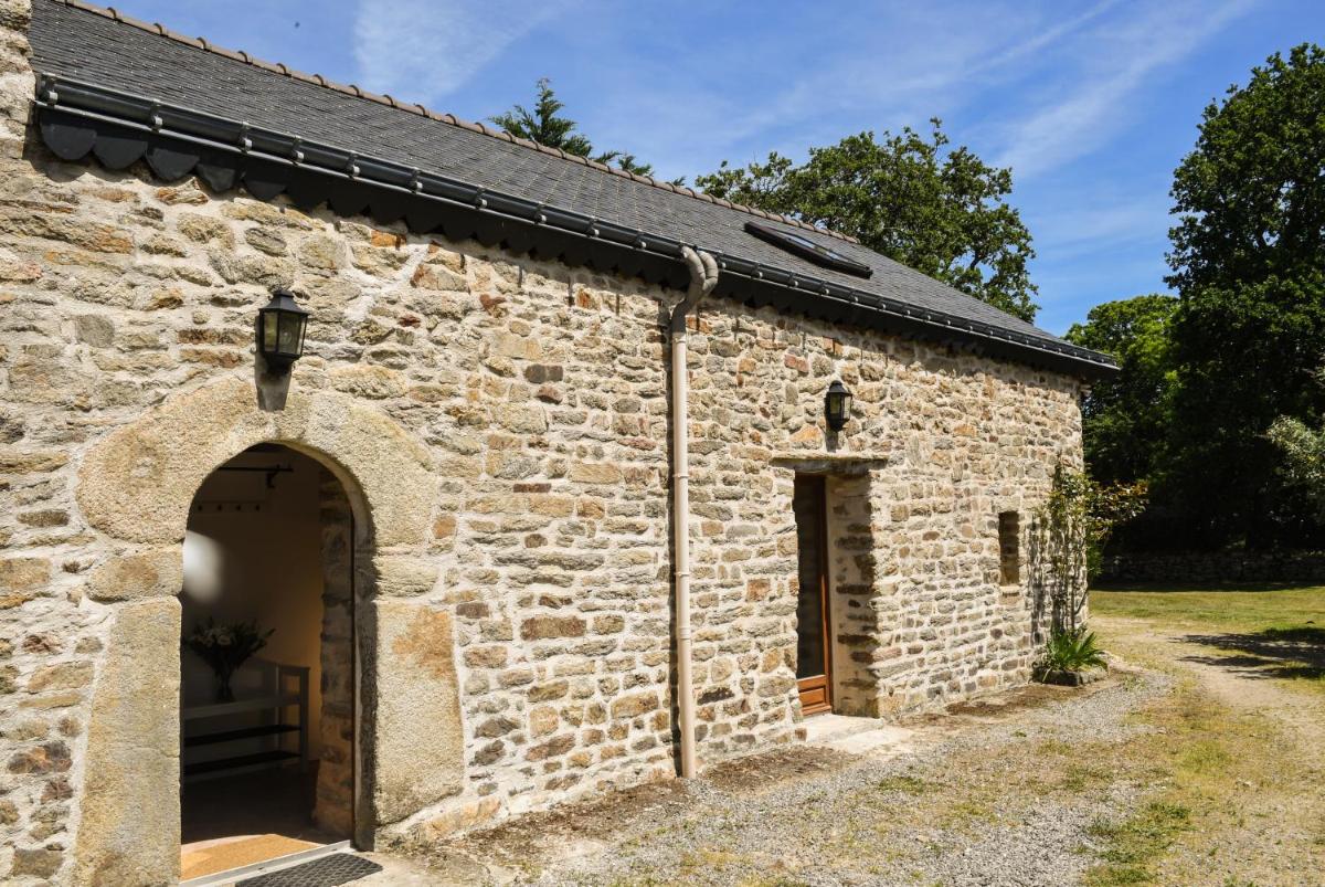Suitetrails - The Cider House: charming 2 bedroom cottage