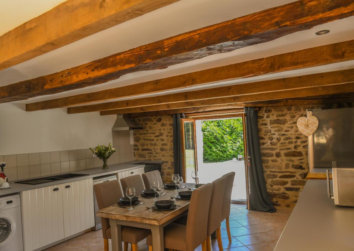 Suitetrails - The Cider House: charming 2 bedroom cottage