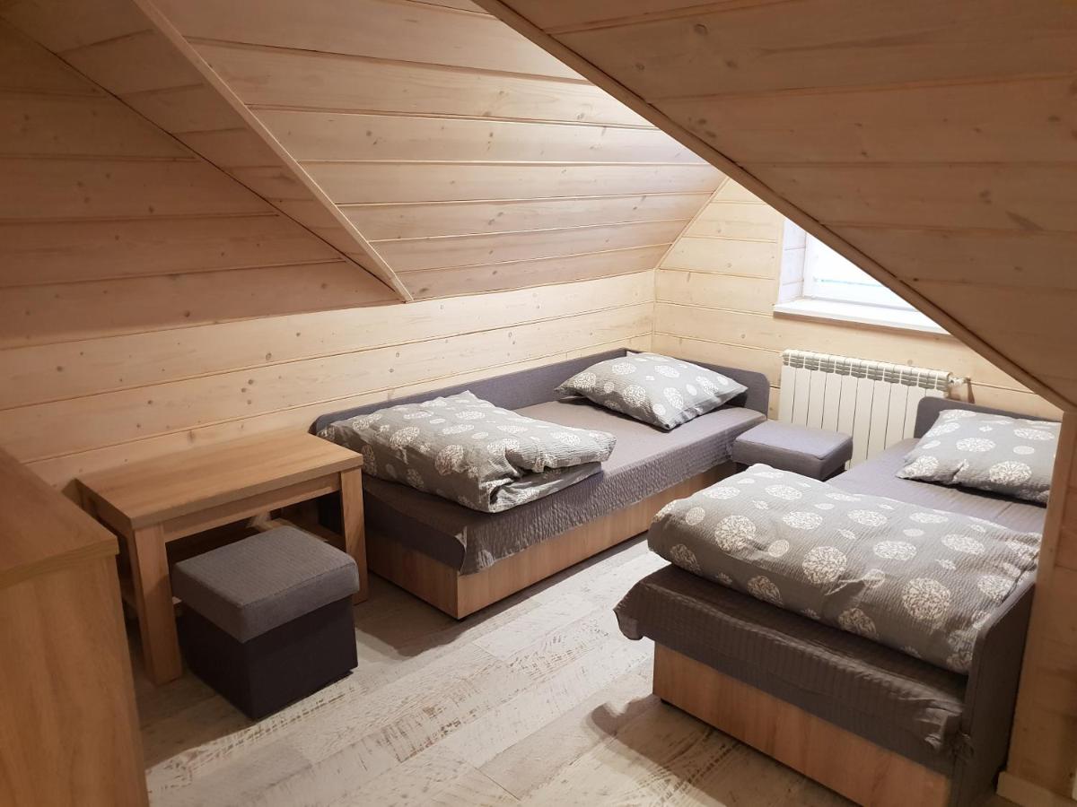 Willa Myśliwska dom 10-osobowy ZE STREFĄ BASENOWĄ w miejscowości Chocznia NIEDALEKO ZATORU I ENERGYLANDII - Housity