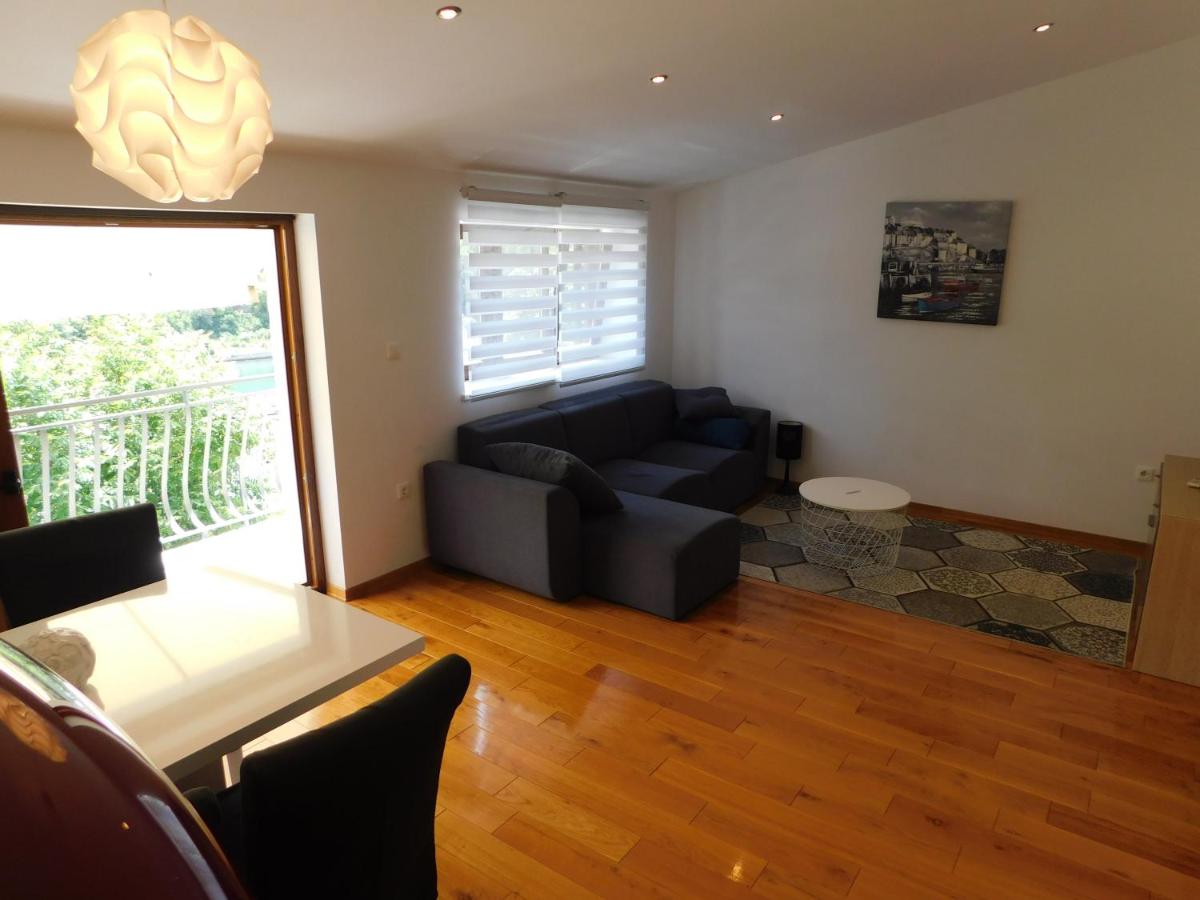 Apartment Novigrad Holiday - Housity