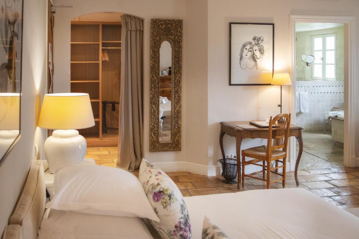 Hôtel & Restaurant Alain Llorca - Housity
