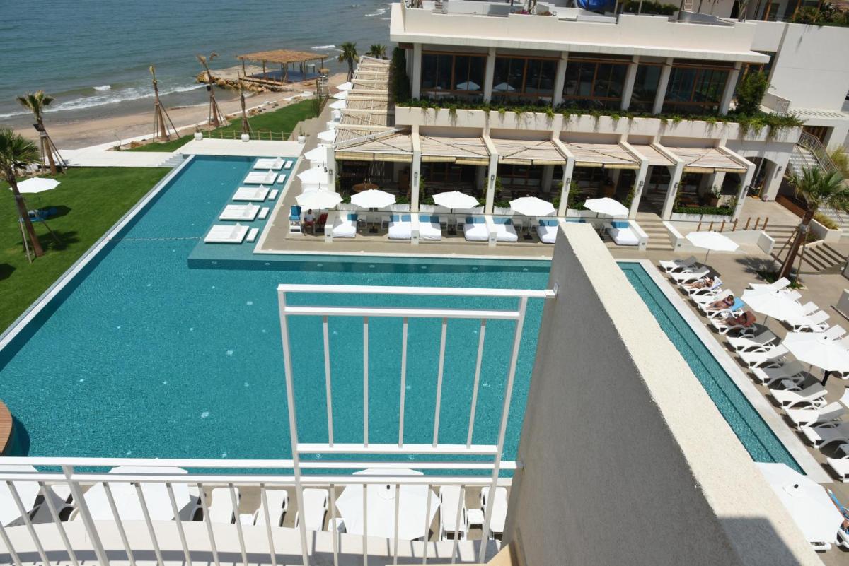 La Siesta Hotel & Beach Resort - Housity