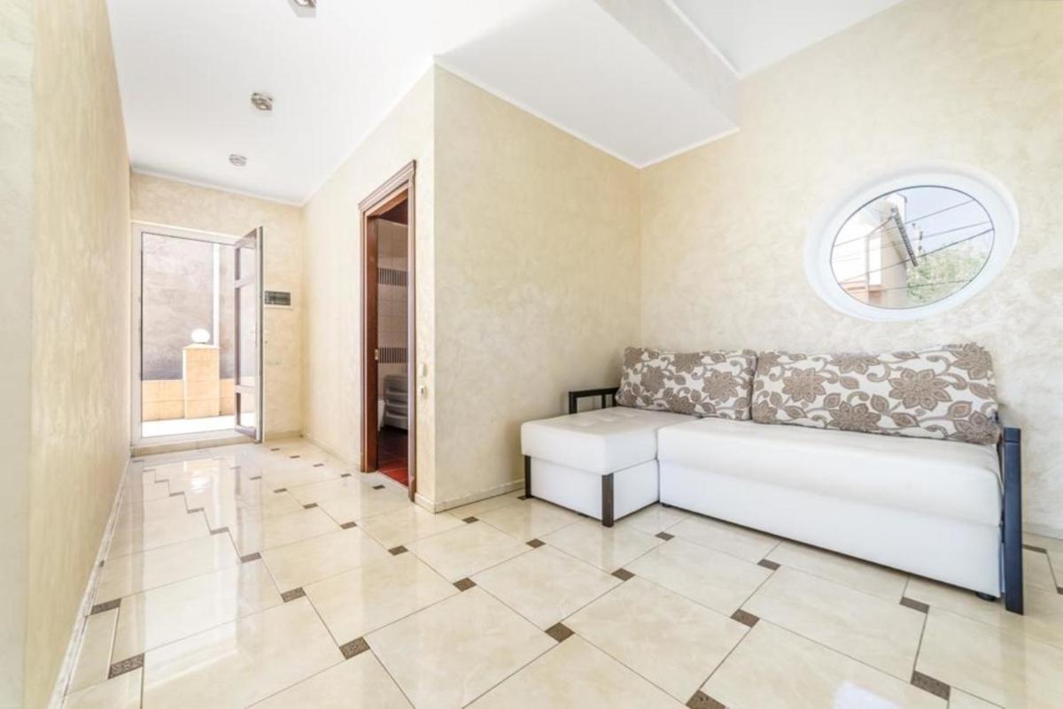 VIP house near sea - Housity