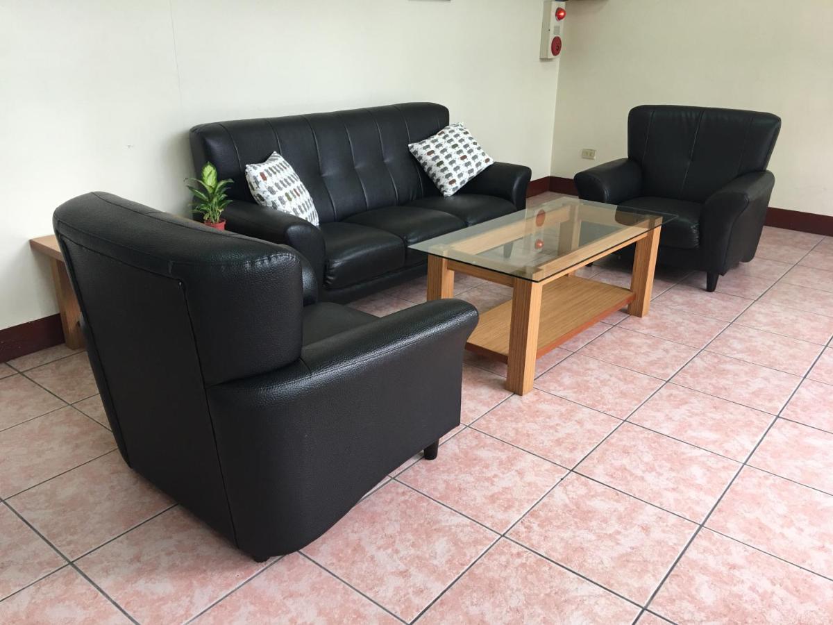 Hong Guo Homestay - Housity