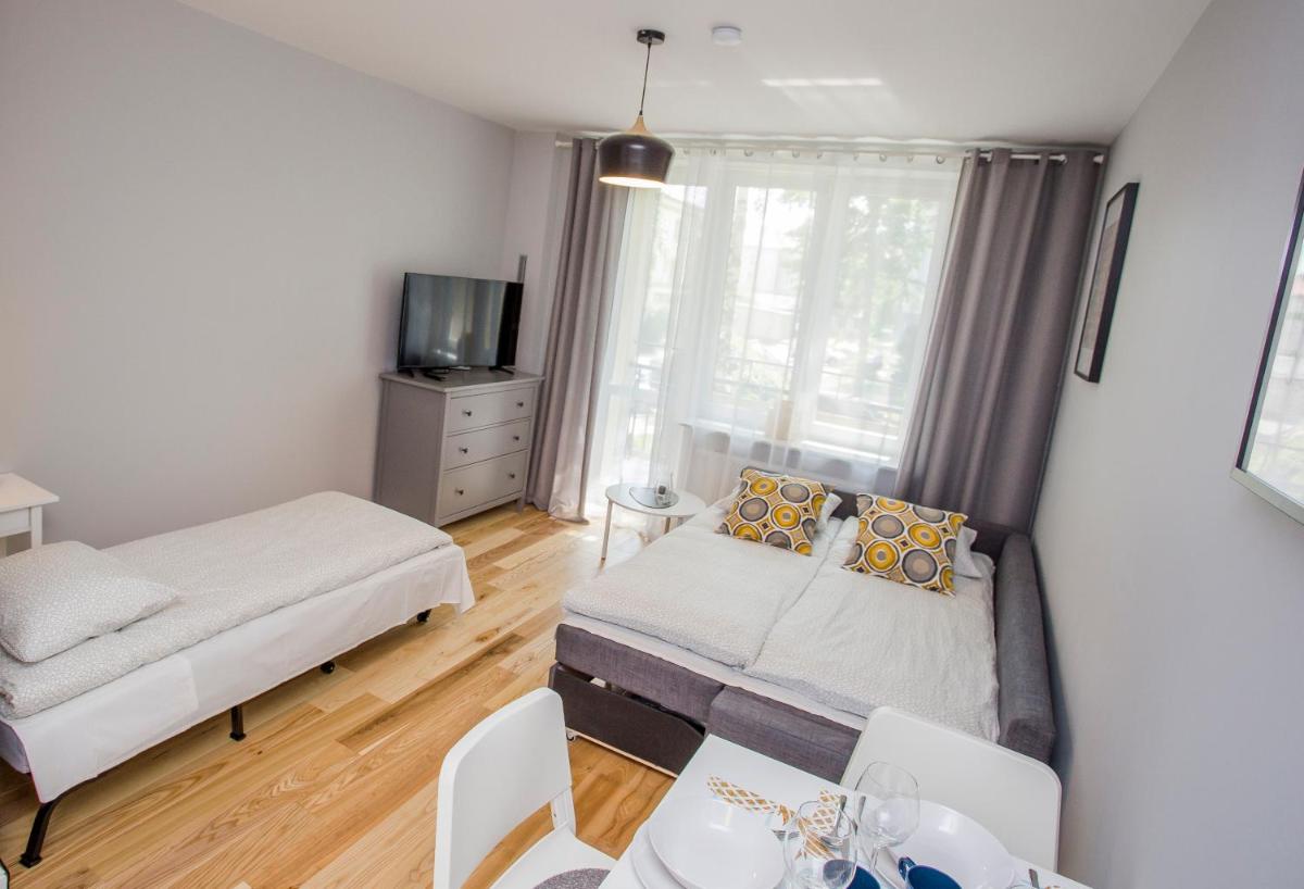 CR Uroczy Apartament w Centrum Nowy Świat 18 - Housity