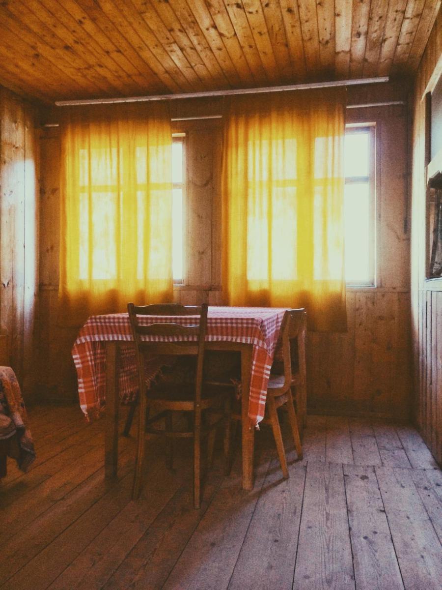 Summer house on a hill near Shovi - Housity