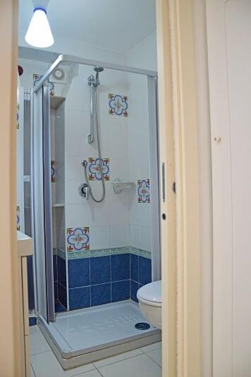LA SCALINATELLA -vista mare- - Housity
