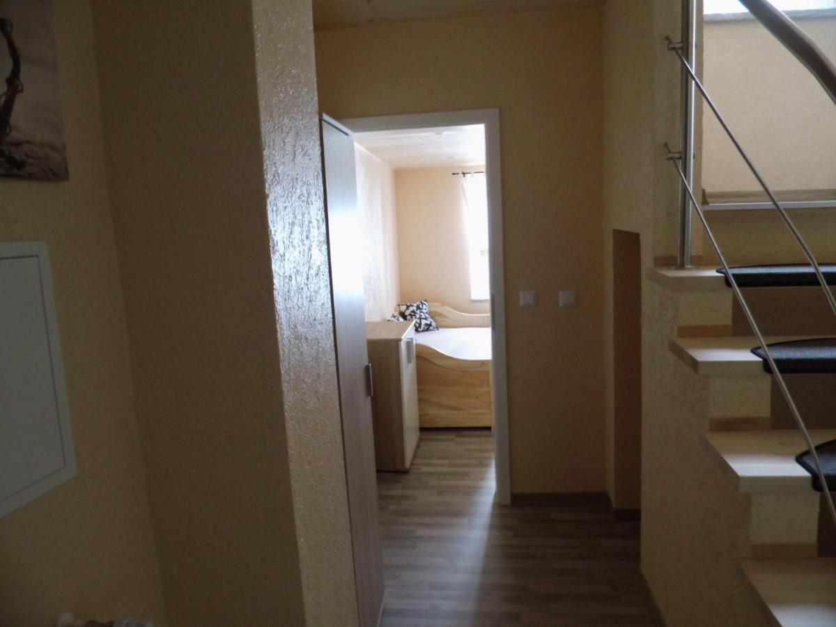 Hotel Restaurant Zum Valwiger Herrenberg - Housity