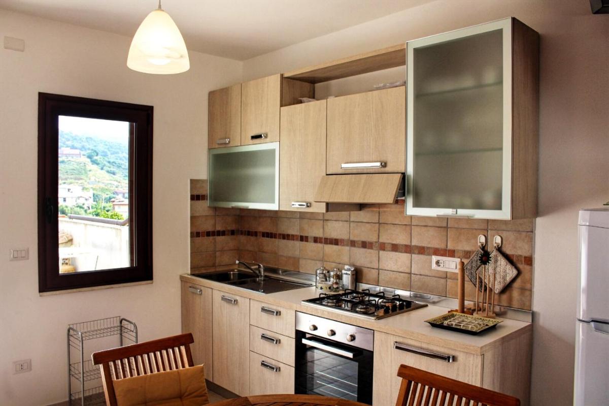 Casa Bianco Navarrese C - Hizvo